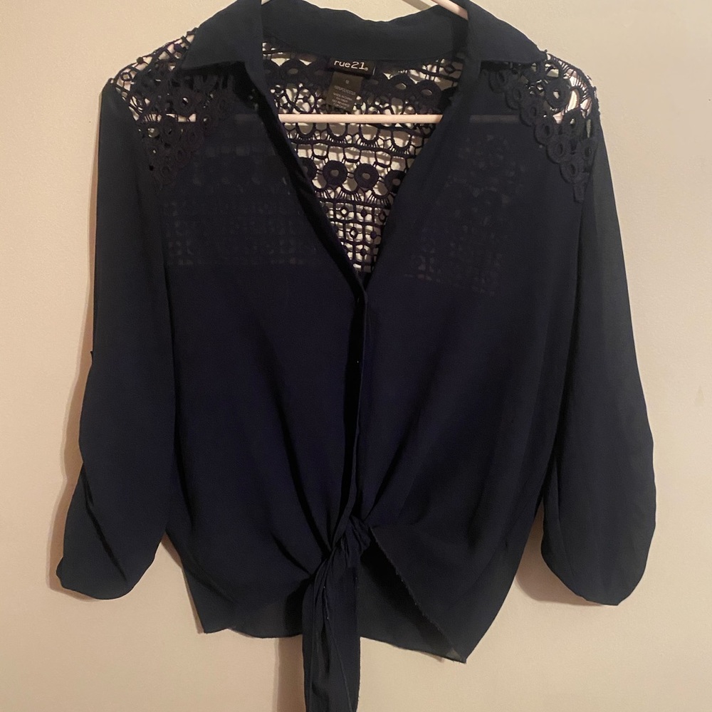 Navy blue toe front top